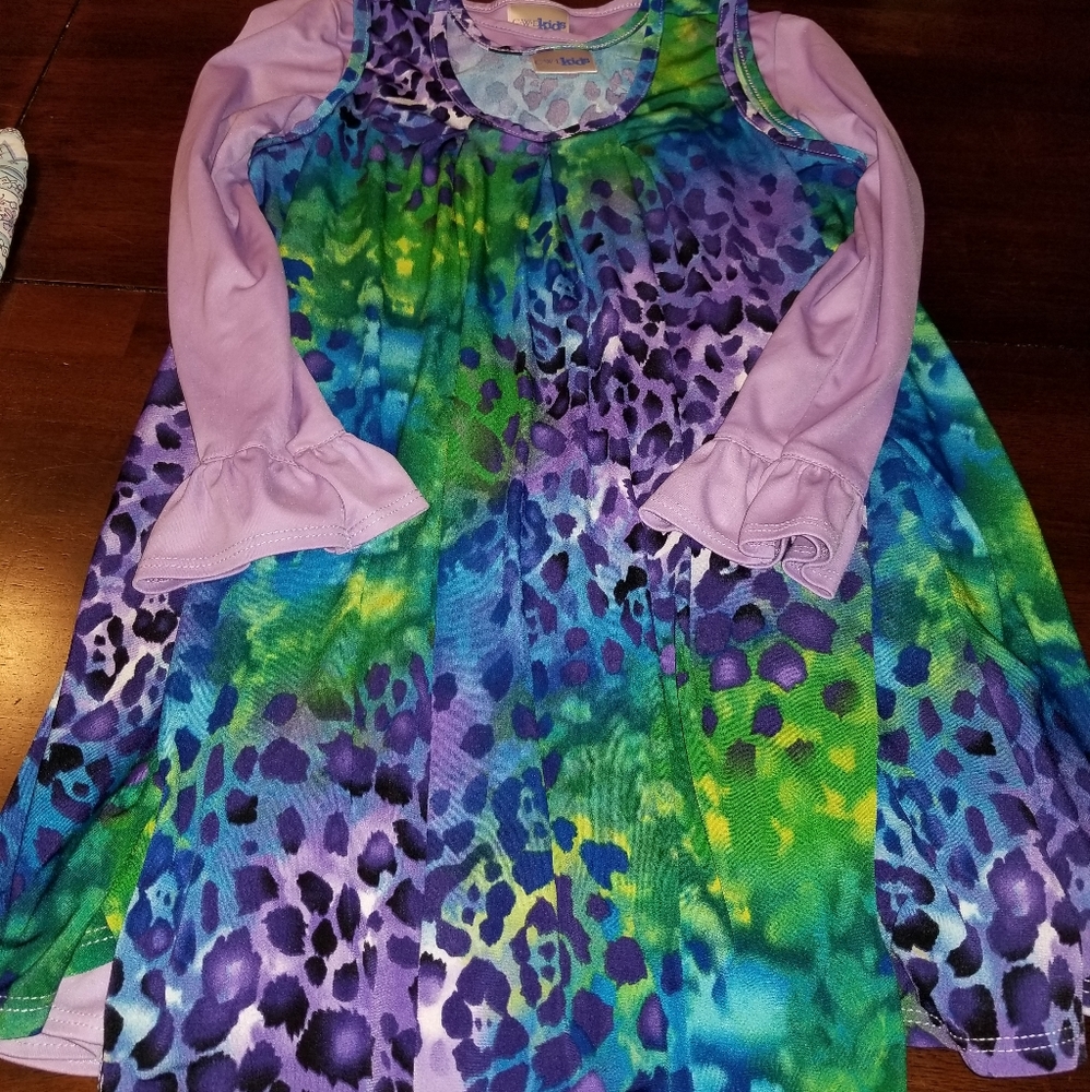 CW Kids night gown